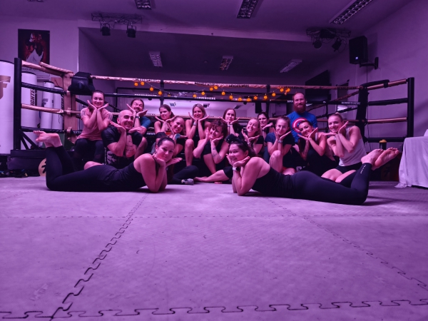 Vánoční maraton s Barčou a Dančou